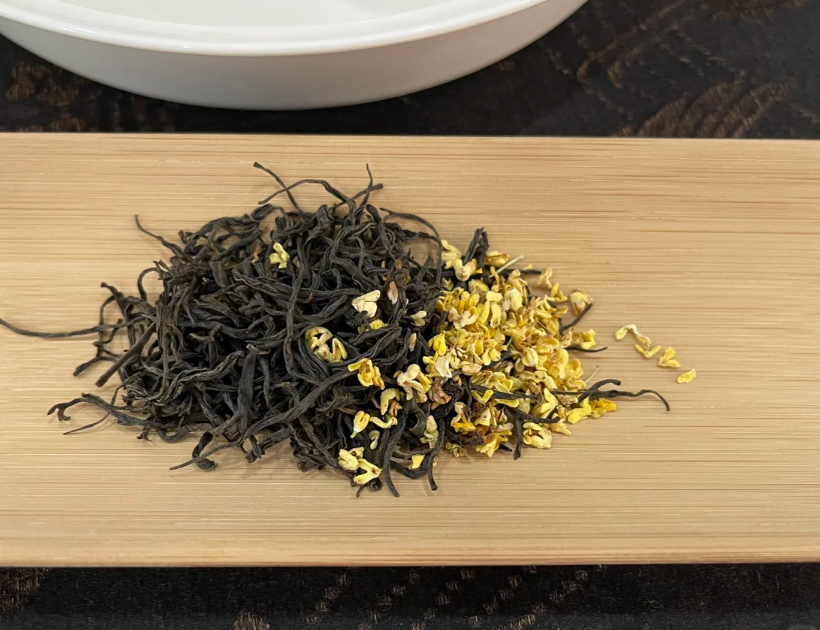 Best Organic Black Tea · Osmanthus Lapsang Souchong - 4
